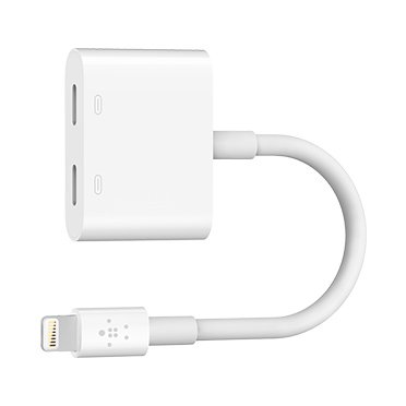 belkins-adapter-lets-listen-music-charge-iphone-7-time-9to5net-com